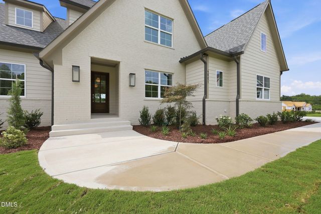 4801 Hopkins Glen Way, Zebulon, NC 27597