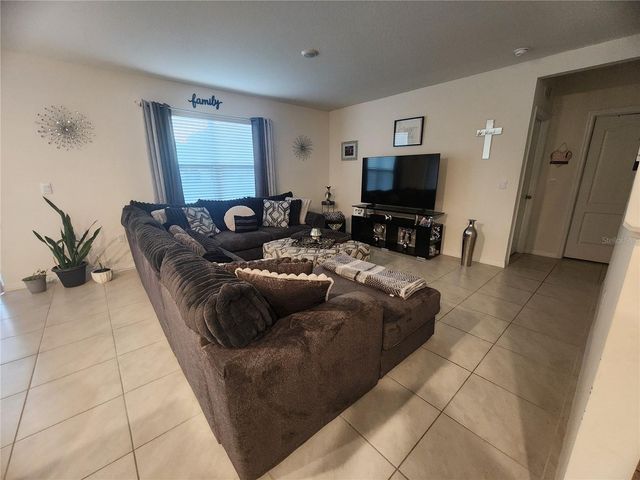 1075 GRIFFON AVENUE, Lake Alfred, FL 33850