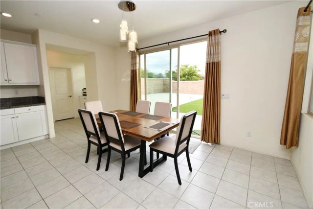 5367 Heitz Way, Fontana, CA 92336