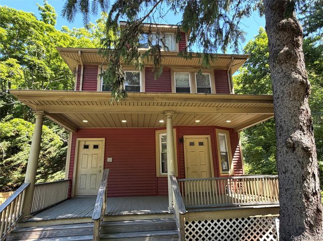149 Fort Salonga Road, Northport, NY 11768