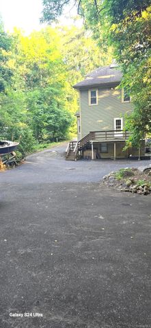 149 Fort Salonga Road, Northport, NY 11768