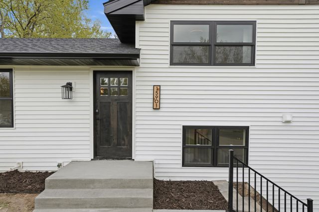 15901 W 62nd Street, Eden Prairie, MN 55346