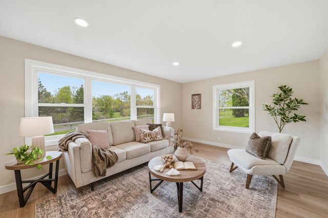 15901 W 62nd Street, Eden Prairie, MN 55346