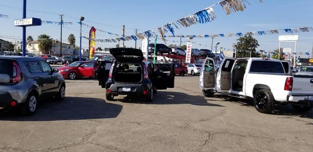 220 N Abby Street, Fresno, CA 93701