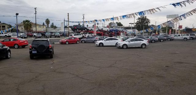 220 N Abby Street, Fresno, CA 93701