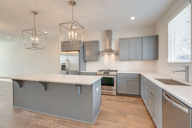 311 Becanni Ln, Nashville, TN 37209