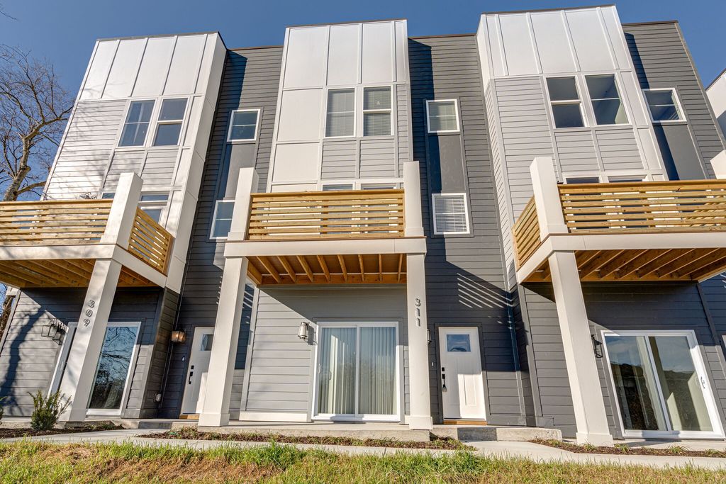 311 Becanni Ln, Nashville, TN 37209