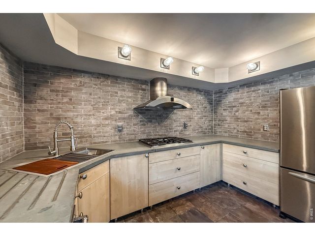 6709 Olde Stage Rd, Boulder, CO 80302