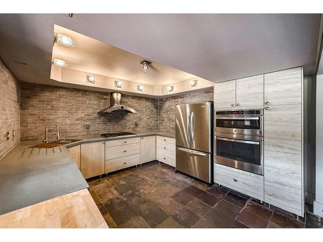 6709 Olde Stage Rd, Boulder, CO 80302