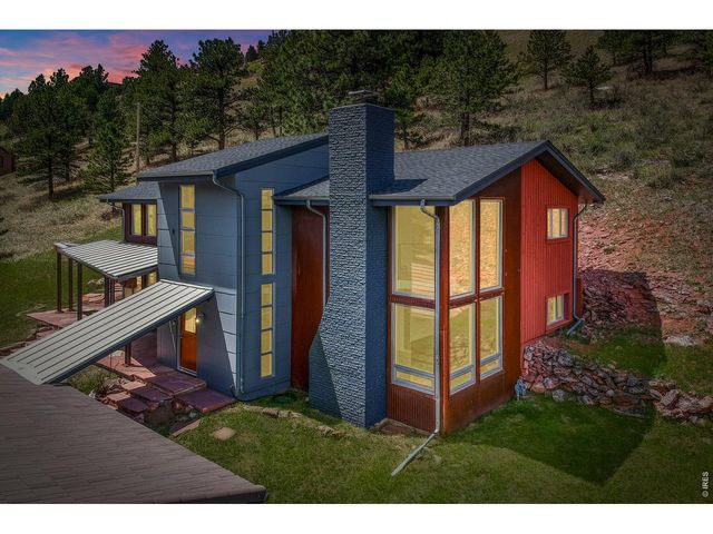 6709 Olde Stage Rd, Boulder, CO 80302