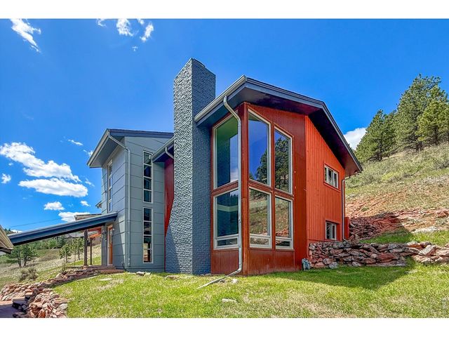 6709 Olde Stage Rd, Boulder, CO 80302