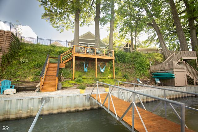 240 Bayview Drive, Cicero, IN 46034