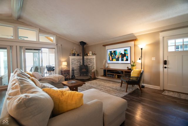 240 Bayview Drive, Cicero, IN 46034