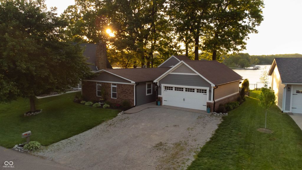 240 Bayview Drive, Cicero, IN 46034
