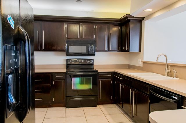 130 SW 14th Avenue, Boynton Beach, FL 33435