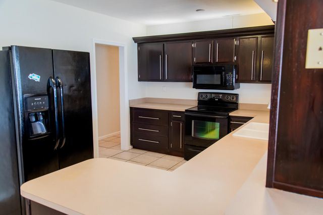 130 SW 14th Avenue, Boynton Beach, FL 33435