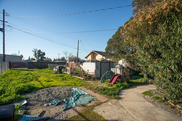 1226 Ramirez St, Marysville, CA 95901