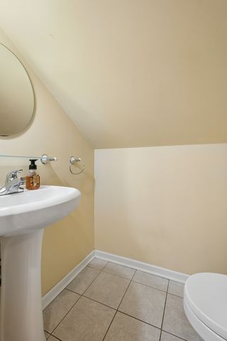 7446 N Rockwell Street, Chicago, IL 60645