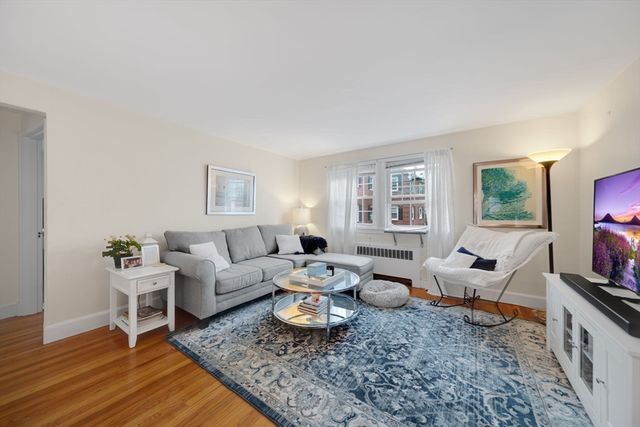924 Massachusetts Ave 1, Arlington, MA 02476