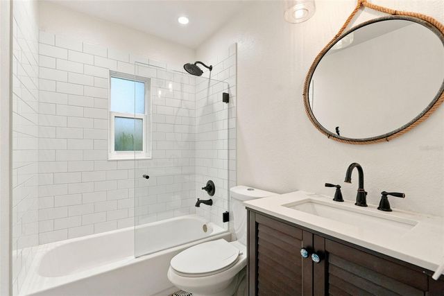 934 BERKLEY COURT N, Palm Harbor, FL 34684