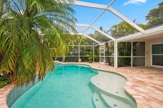 934 BERKLEY COURT N, Palm Harbor, FL 34684