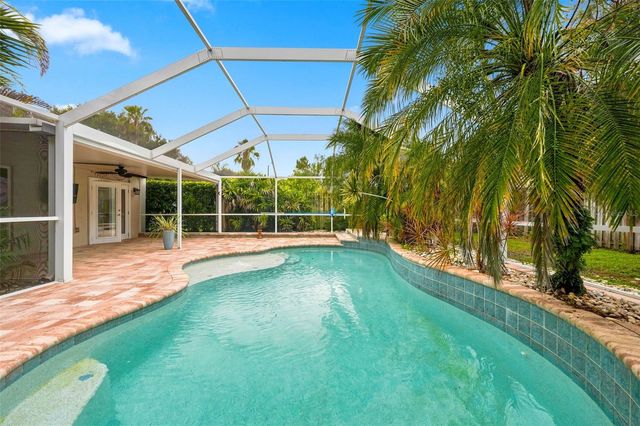 934 BERKLEY COURT N, Palm Harbor, FL 34684