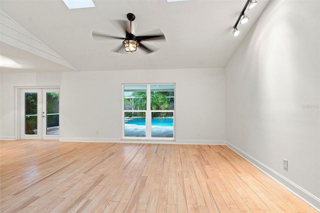 934 BERKLEY COURT N, Palm Harbor, FL 34684