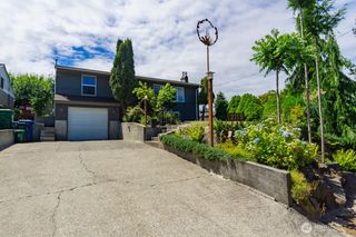 2115 N 92nd Street, Seattle, WA 98103
