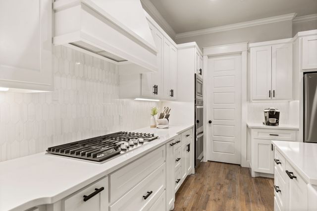 200 Clayton Xing, Springtown, TX 76082