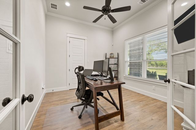 200 Clayton Xing, Springtown, TX 76082