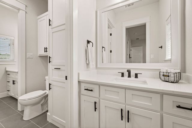 200 Clayton Xing, Springtown, TX 76082