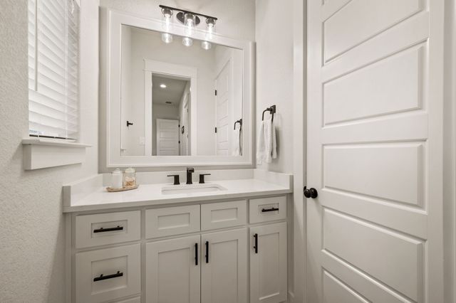200 Clayton Xing, Springtown, TX 76082