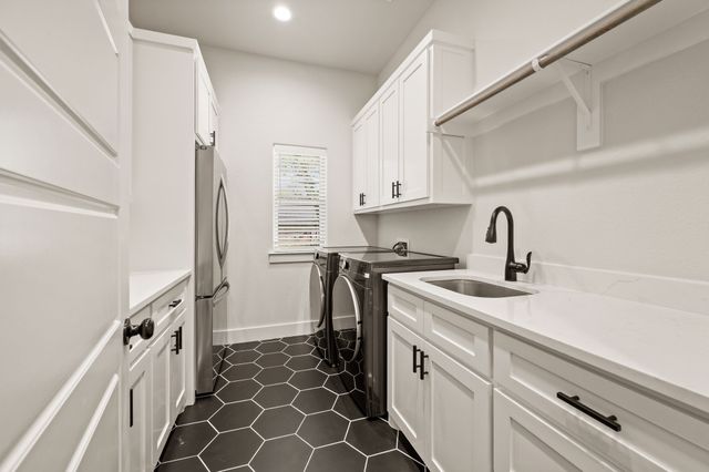 200 Clayton Xing, Springtown, TX 76082
