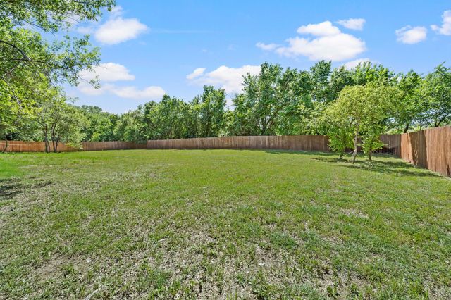 200 Clayton Xing, Springtown, TX 76082