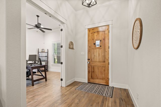 200 Clayton Xing, Springtown, TX 76082