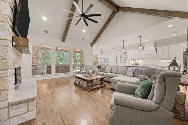 200 Clayton Xing, Springtown, TX 76082