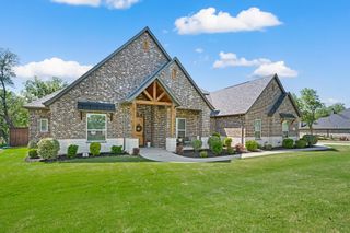 200 Clayton Xing, Springtown, TX 76082