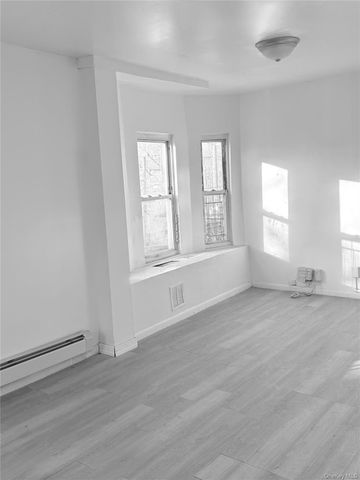 14-04 Dickens Street, Far Rockaway, NY 11691