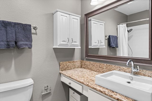 1556 Prairie Grove Drive, Houston, TX 77077