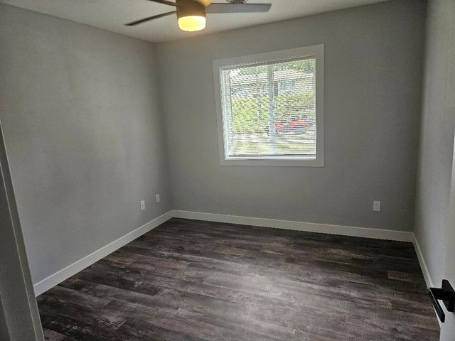 1407 13th Avenue, Belle Plaine, IA 52208