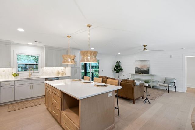 1146 Browning Road, Charleston, SC 29407
