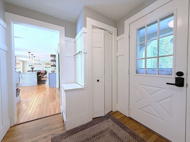23 Bellstone Dr, Bellingham, MA 02019