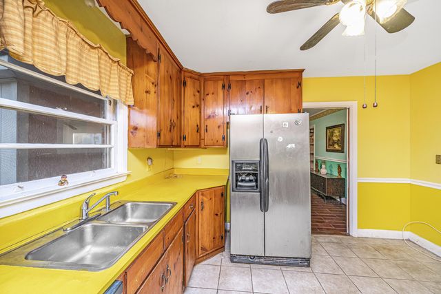 716 Waites Drive, Charleston, SC 29412