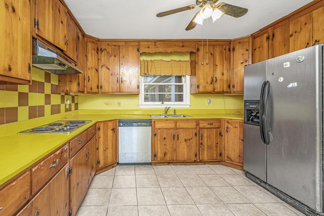 716 Waites Drive, Charleston, SC 29412