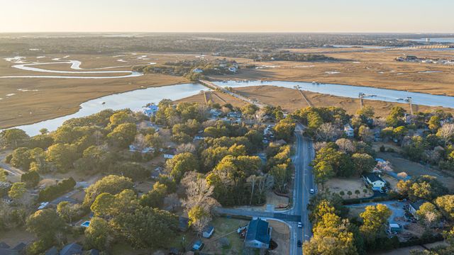 716 Waites Drive, Charleston, SC 29412