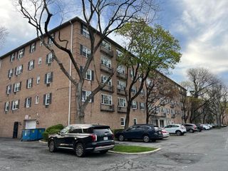 2 Consulate Drive 1-A, Tuckahoe, NY 10707