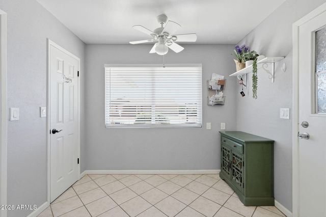 10734 W Saratoga Circle, Sun City, AZ 85351