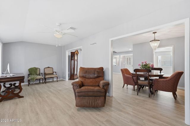 10734 W Saratoga Circle, Sun City, AZ 85351