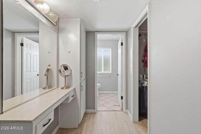 10734 W Saratoga Circle, Sun City, AZ 85351