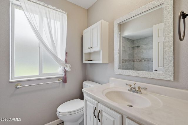 10734 W Saratoga Circle, Sun City, AZ 85351